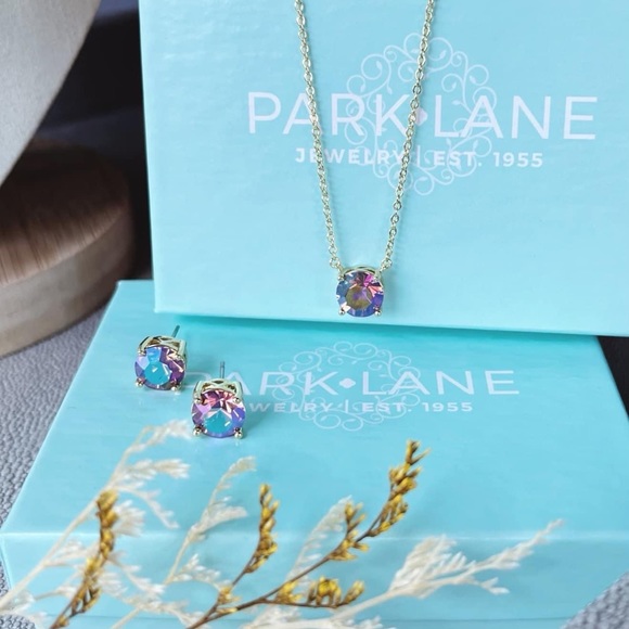 Boysenberry Impression Earrings Limited Edition - Picture 2 of 3